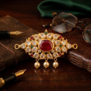 CHOCKER PENDENT